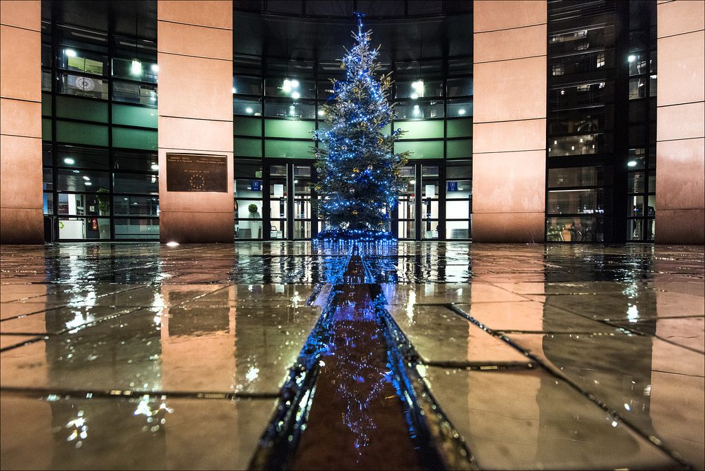 16047029741_027f2e898e_b