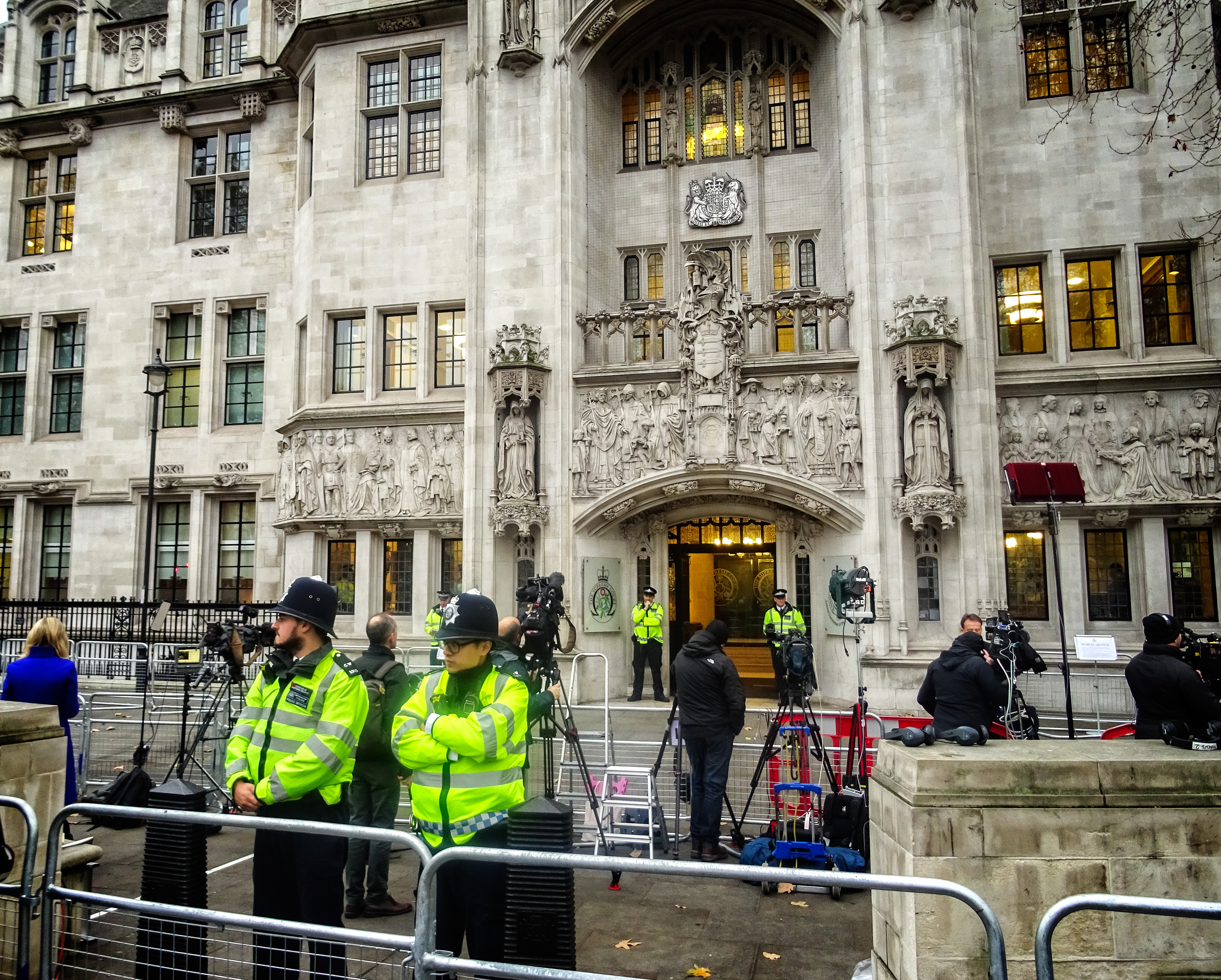 Supreme Court December 2016 - 01